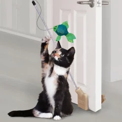 Connects Angler Door Teaser Cat Toy