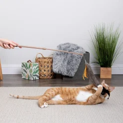 Fly N Frenzy Extendable Plush Wand Cat Toy