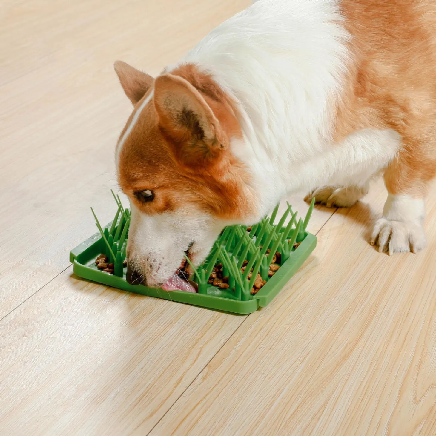 Grassy Meadow Foraging Mat