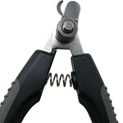 Nail Clipper with Adjustable Nail Guard