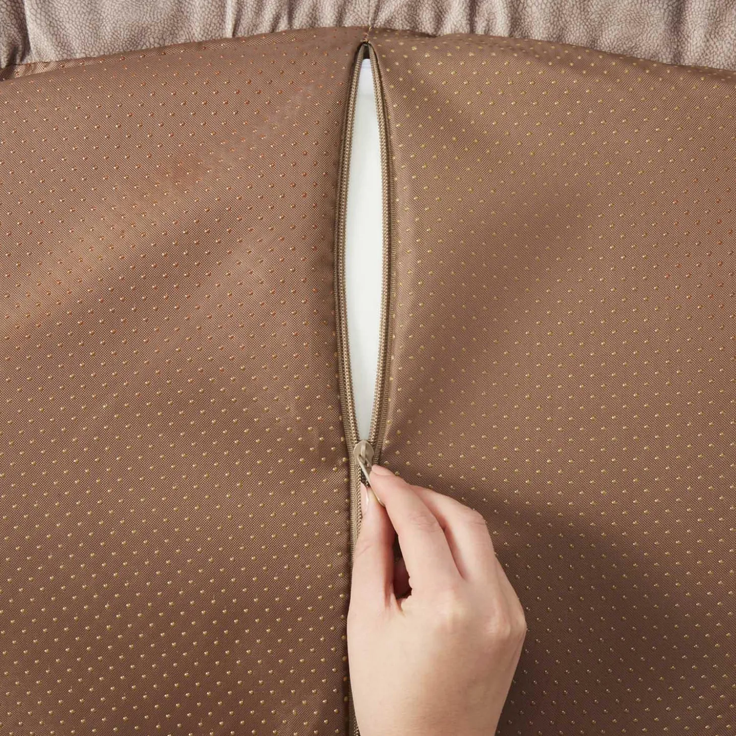 Orthopedic Donut Cuddler Tan Bed