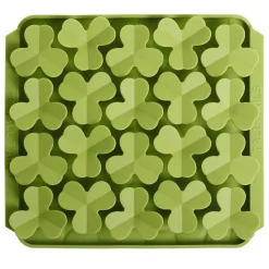 Spring Clover Green Foraging Mat